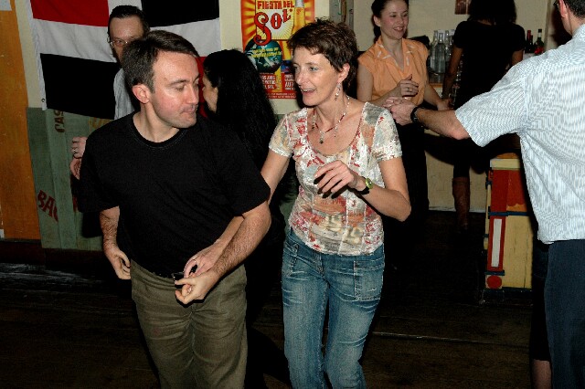 min 2006 12 05 latino 102
